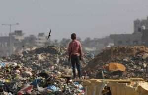 Israel ha asesinado a más de 500 profesionales sanitarios en Gaza, según UNRWA