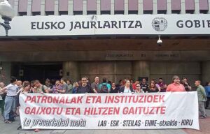 Sindicatos y Etxalde denuncian ante el Gobierno Vasco las nuevas muertes en accidente laboral